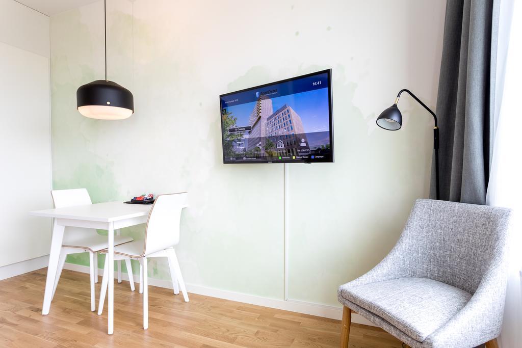 Huoneistohotelli Apartdirect Aelvsjoe 3*